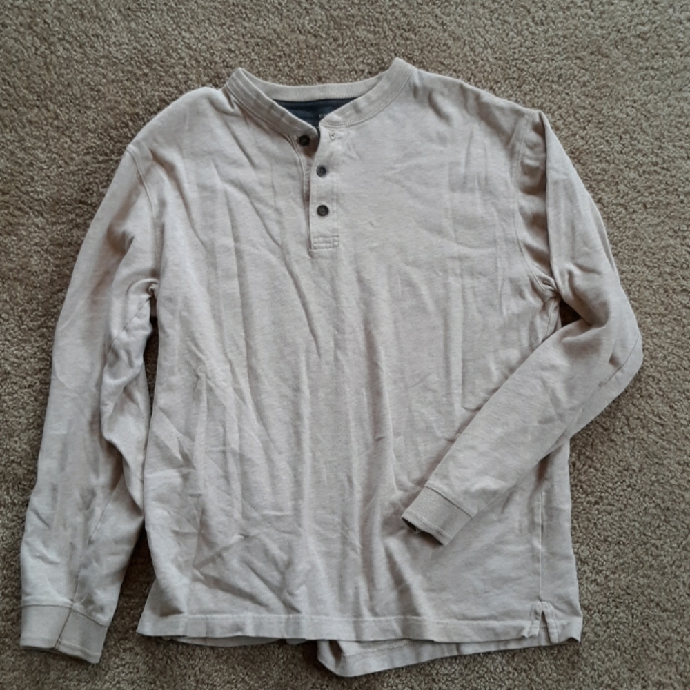 👋 2/$10 St. John's Bay Sueded Jersey